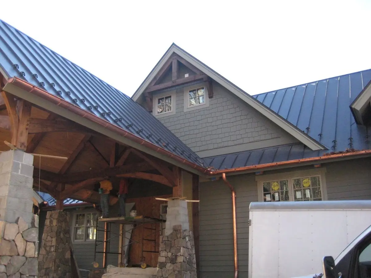 Craftsman Roofing team delivering quality roofing work in Morgansburg